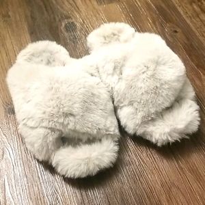 The White Company London Slippers
